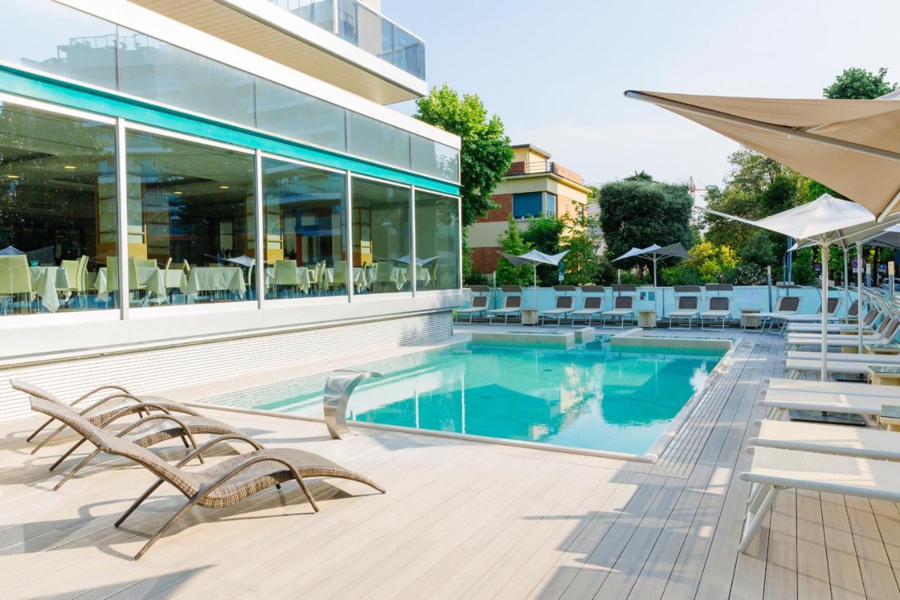 Aqua Hotel Rimini Zewnętrze zdjęcie